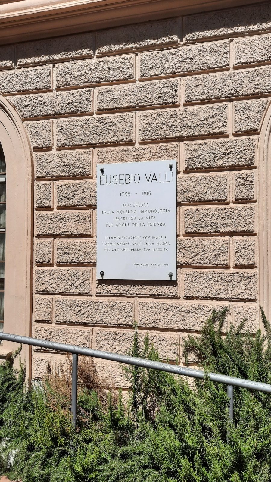 Eusebio Valli's memorial tablet, Ponsacco - 02.jpg